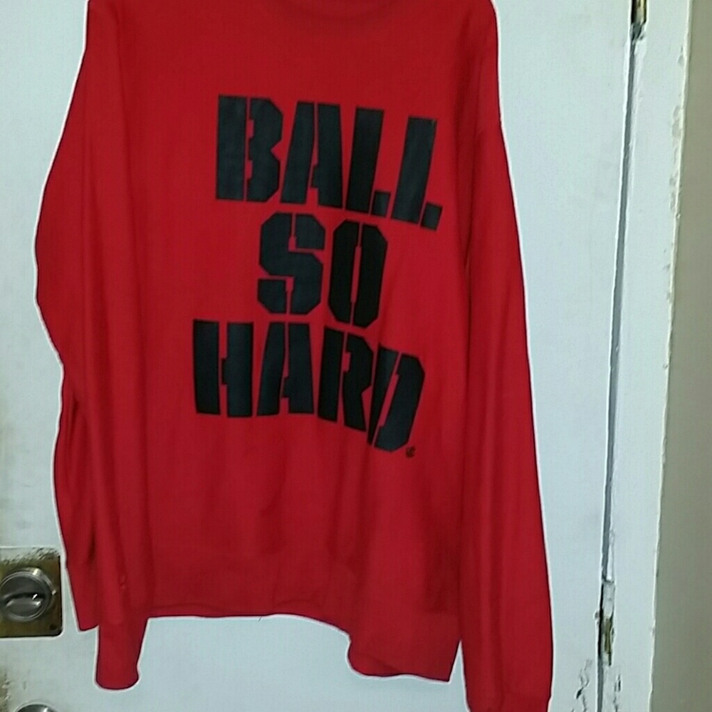 Roca wear sweater